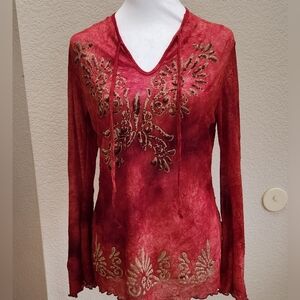 VINTAGE LA MOVERS!! This fun, sassy shirt is a PARTY good time!